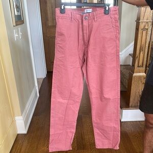 Calvin Klein Pink Chinos for a Fresh Spring Look